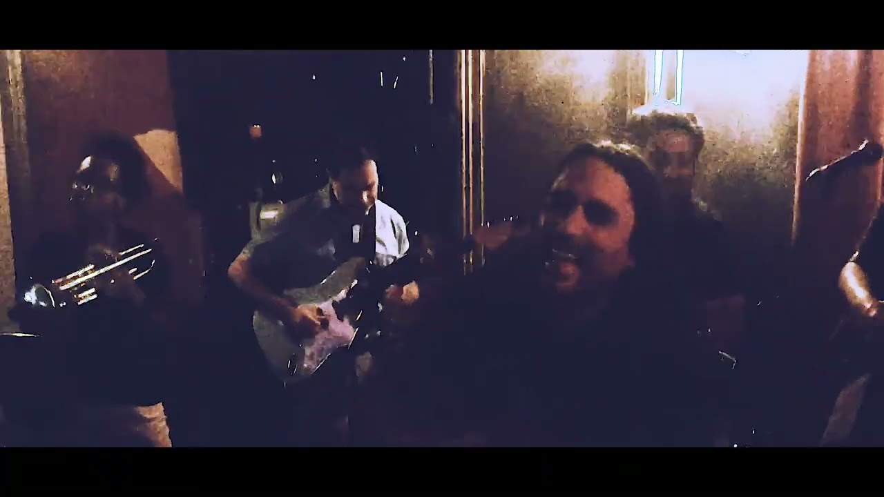 Zemog El Gallo Bueno - Maldita Cancion at Barbès