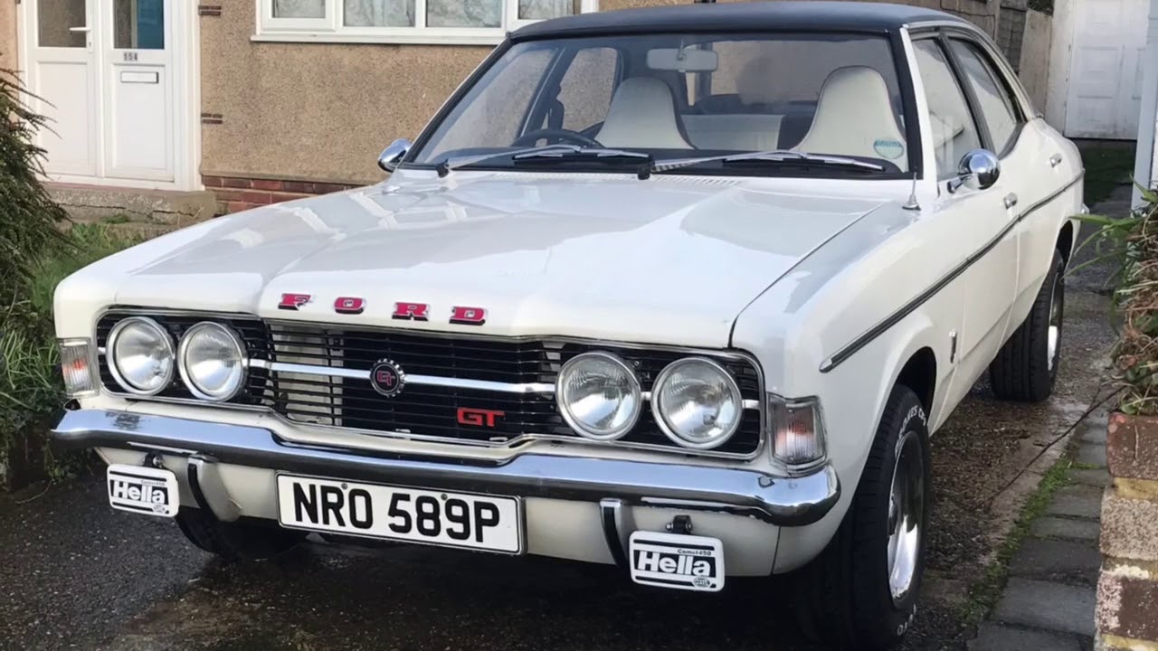 Ford Cortina MK3 1600 Modified to 1600GT Spec