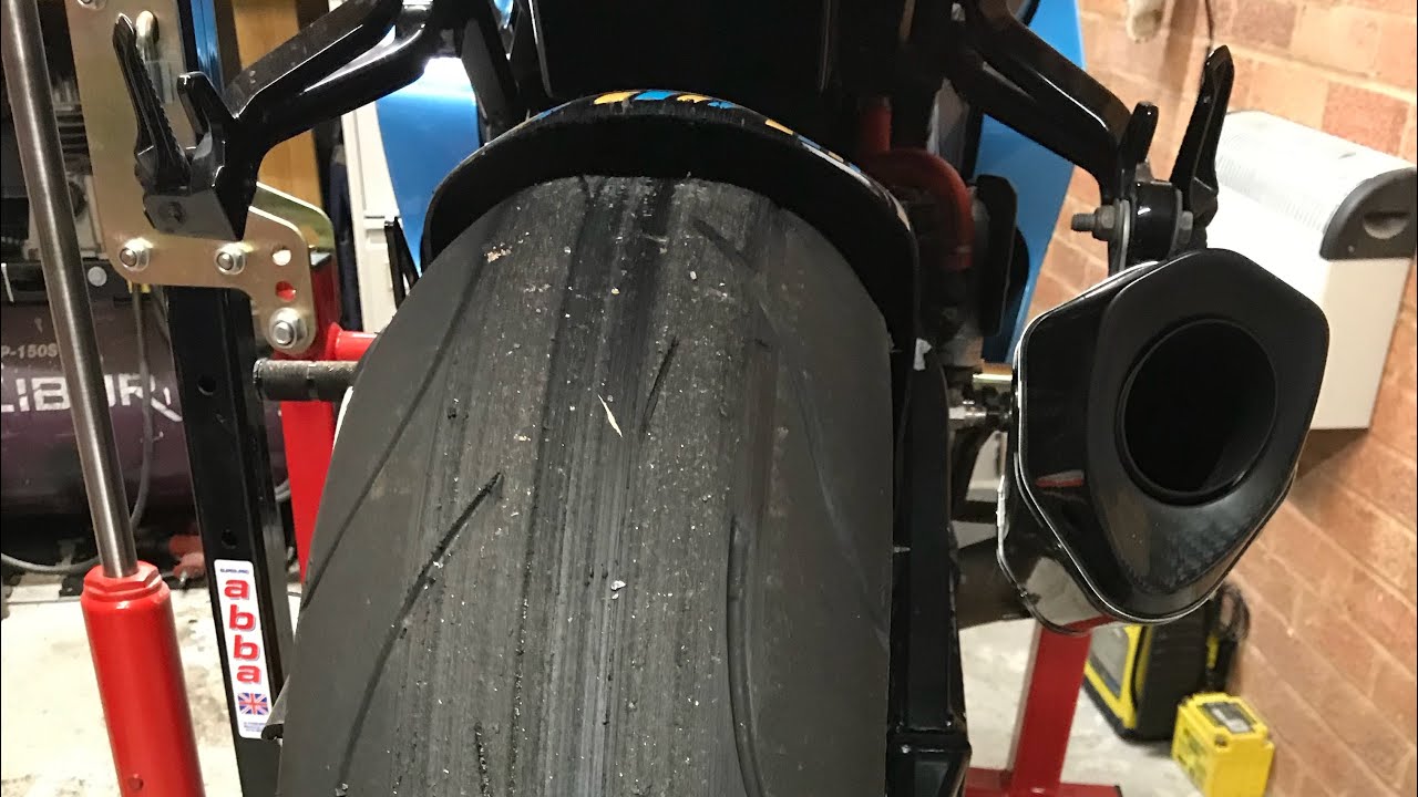Change and balance tyre - in your garage - Suzuki GSXR1000 rizla k3