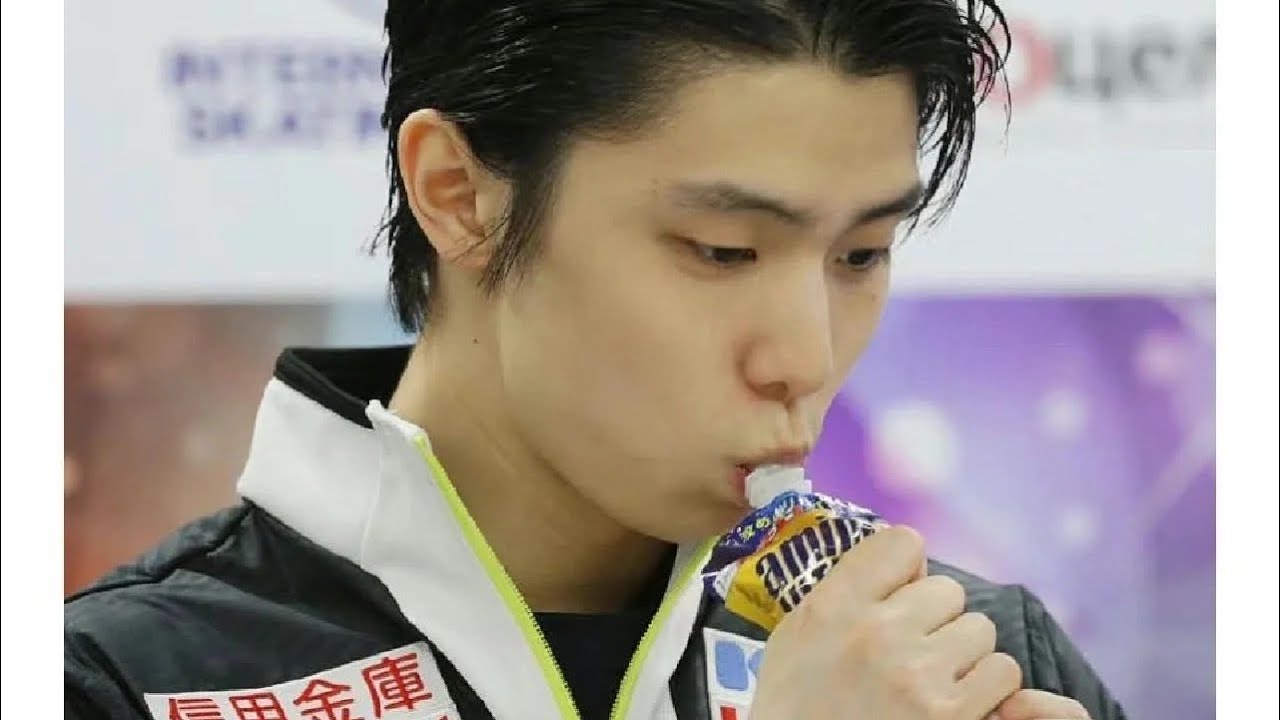 羽生結弦　美味しいそうに食べる　羽生结弦连吃东西都这么可爱 YuzuruHanyu When eating