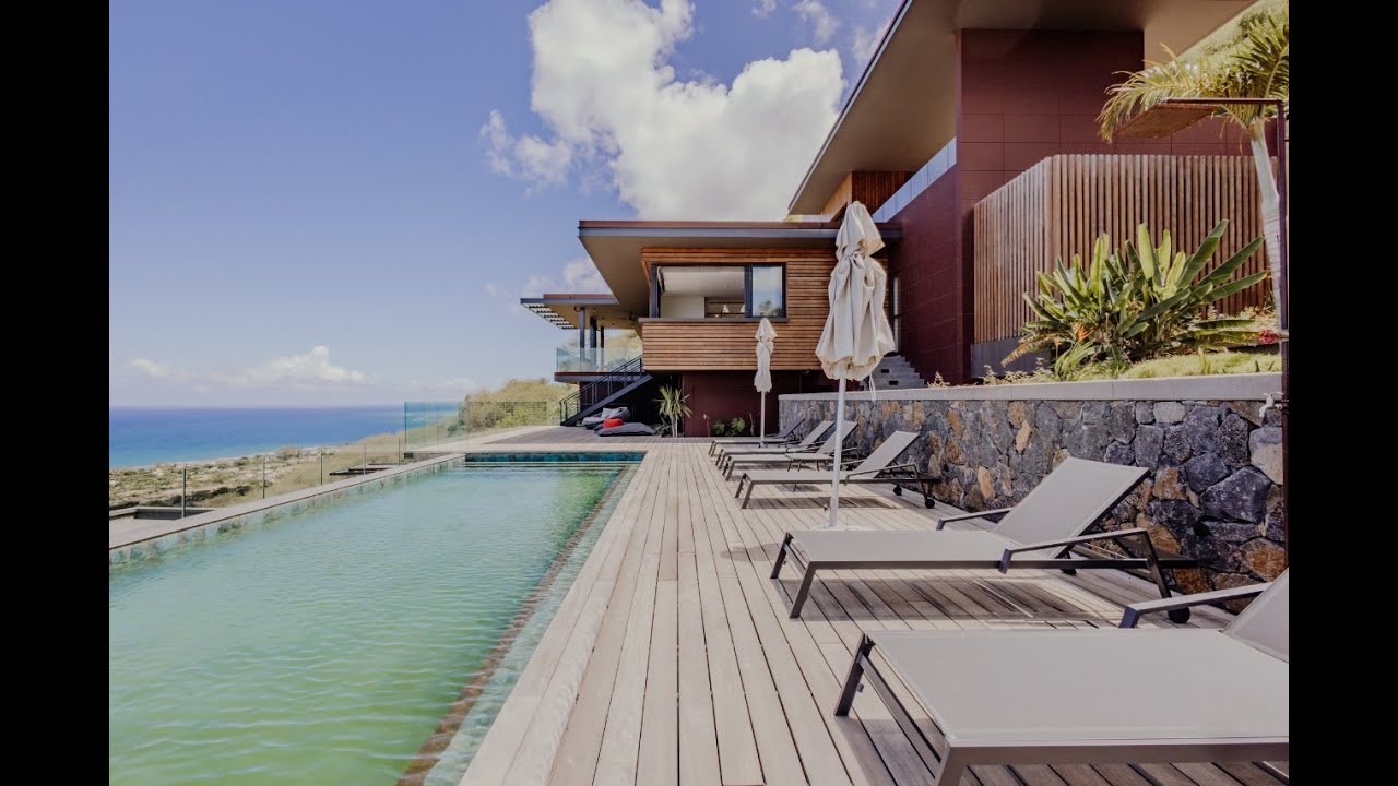 Luxurious 5 Bedroom Blackstone Villa in Legend Hill with the Best Sea Views in Tamarin