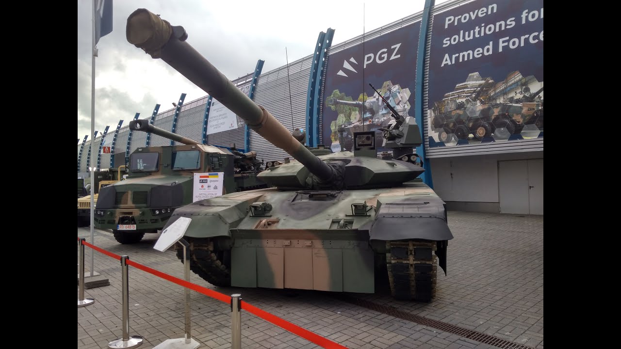 Propozycja modernizacji polskich czołg&oacute;w T-72 i PT-91 - wozy PT-16 i PT-17.