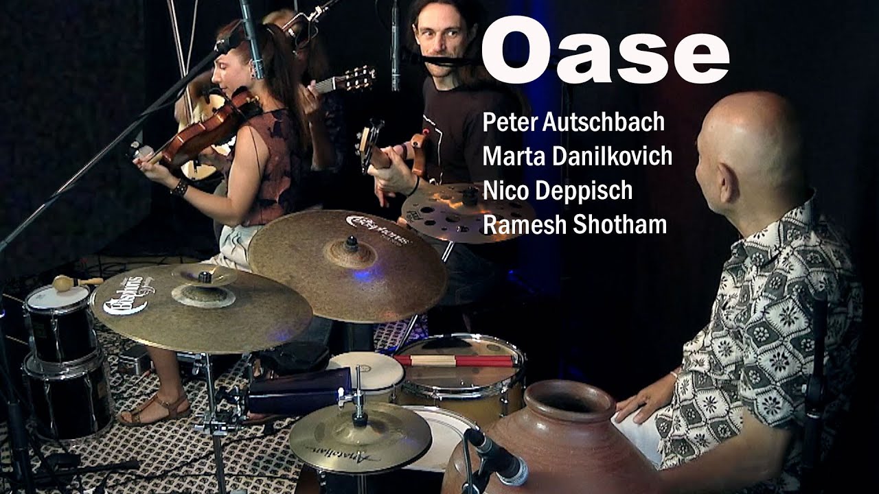 Peter Autschbach (fretless guitar) with Marta Danilkovich, Nico Deppisch, Ramesh Shotham - 