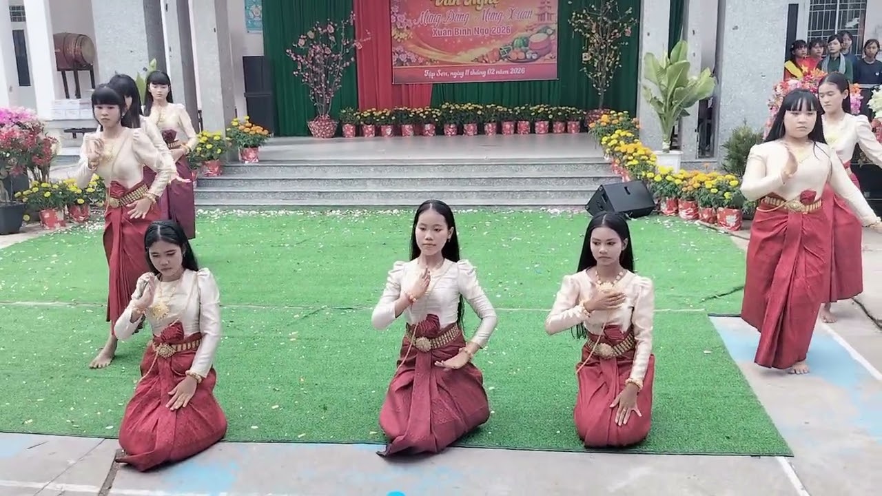 TIẾT MỤC MÚA 