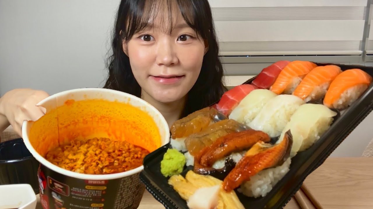 연어, 광어, 간장 새우•• 초밥에 곁들인 불닭볶음탕면 먹방 🍣 SUSHI MUKBANG ASMR EATINGSHOW