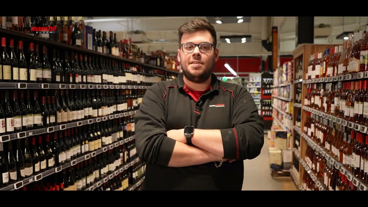 Intermarché Saint-Julien-les-Villas - Portrait de Mathias, responsable rayons liquides