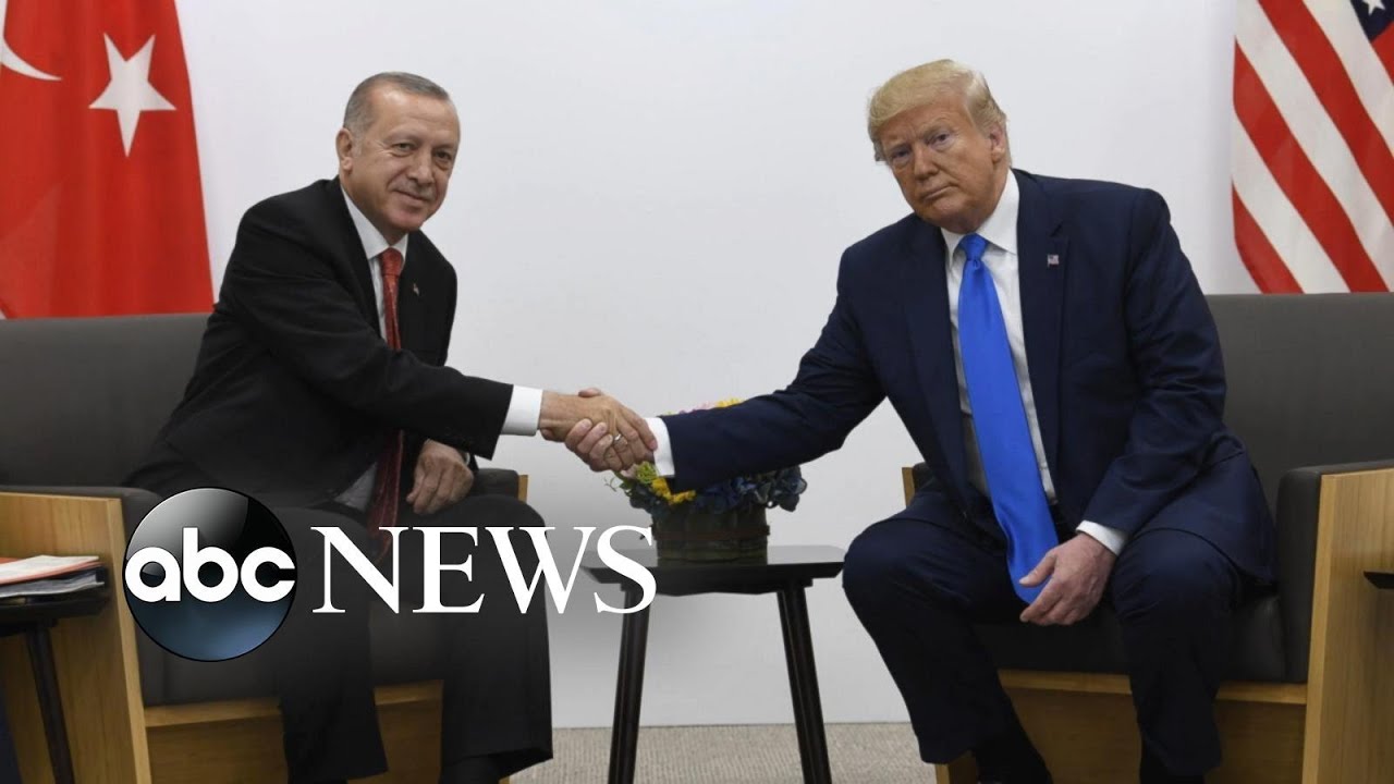 Turkey moves military convoys and special forces to Syria border l ABC News