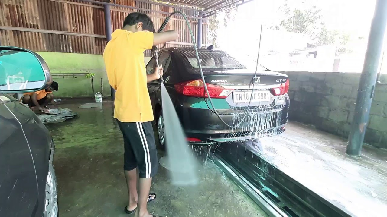 Honda City Car Washing