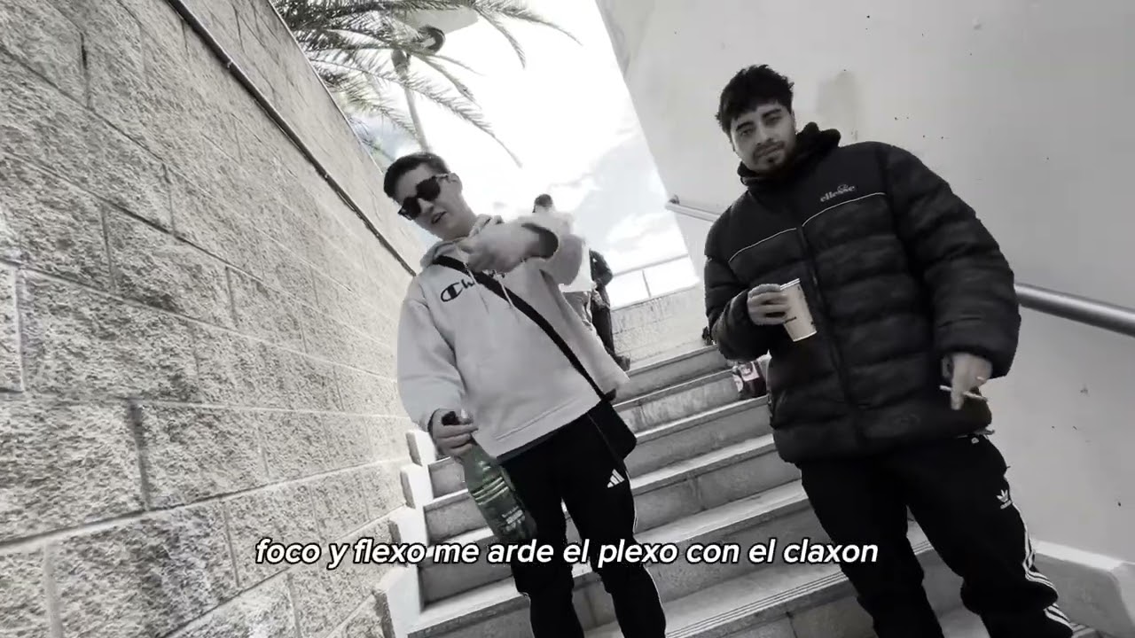 01. CHARRY X DAGER - CIRCUNSTANCIAS (VIDEO) [ESCALA DE GRISES]