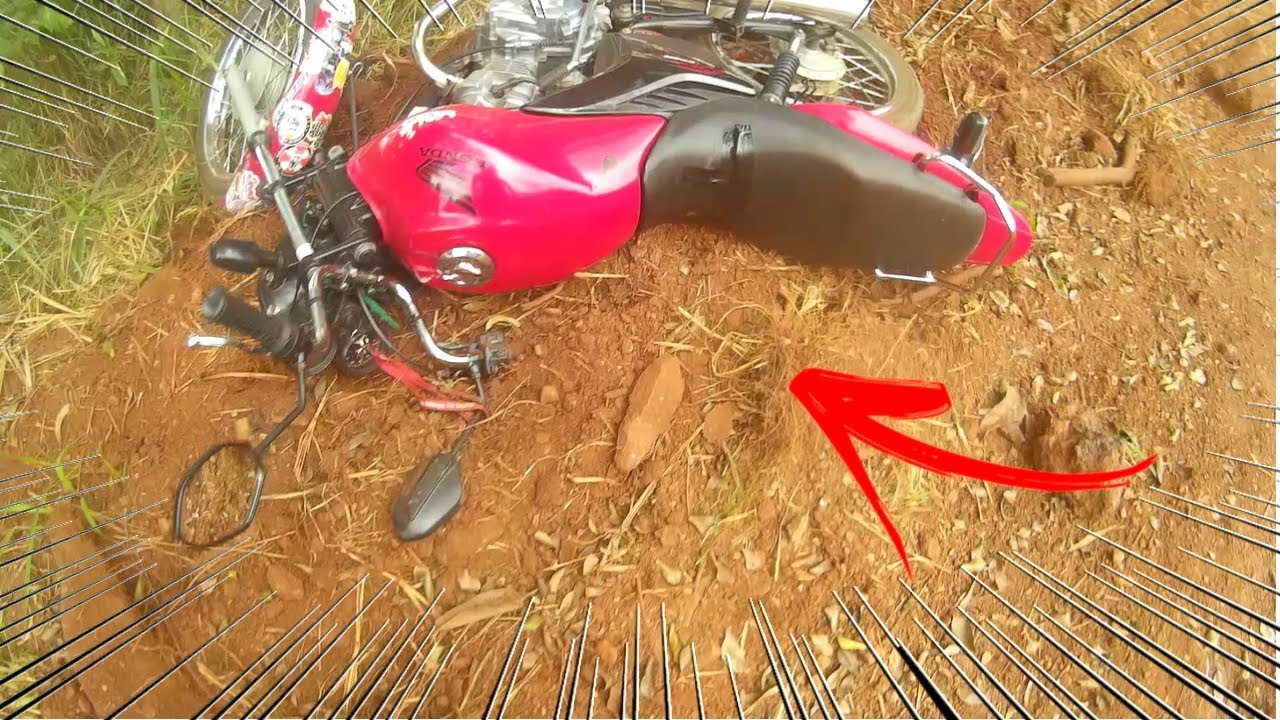 ME ACIDENTEI  N&Acirc;O CONSEGUI FAZER A CURVA 😪