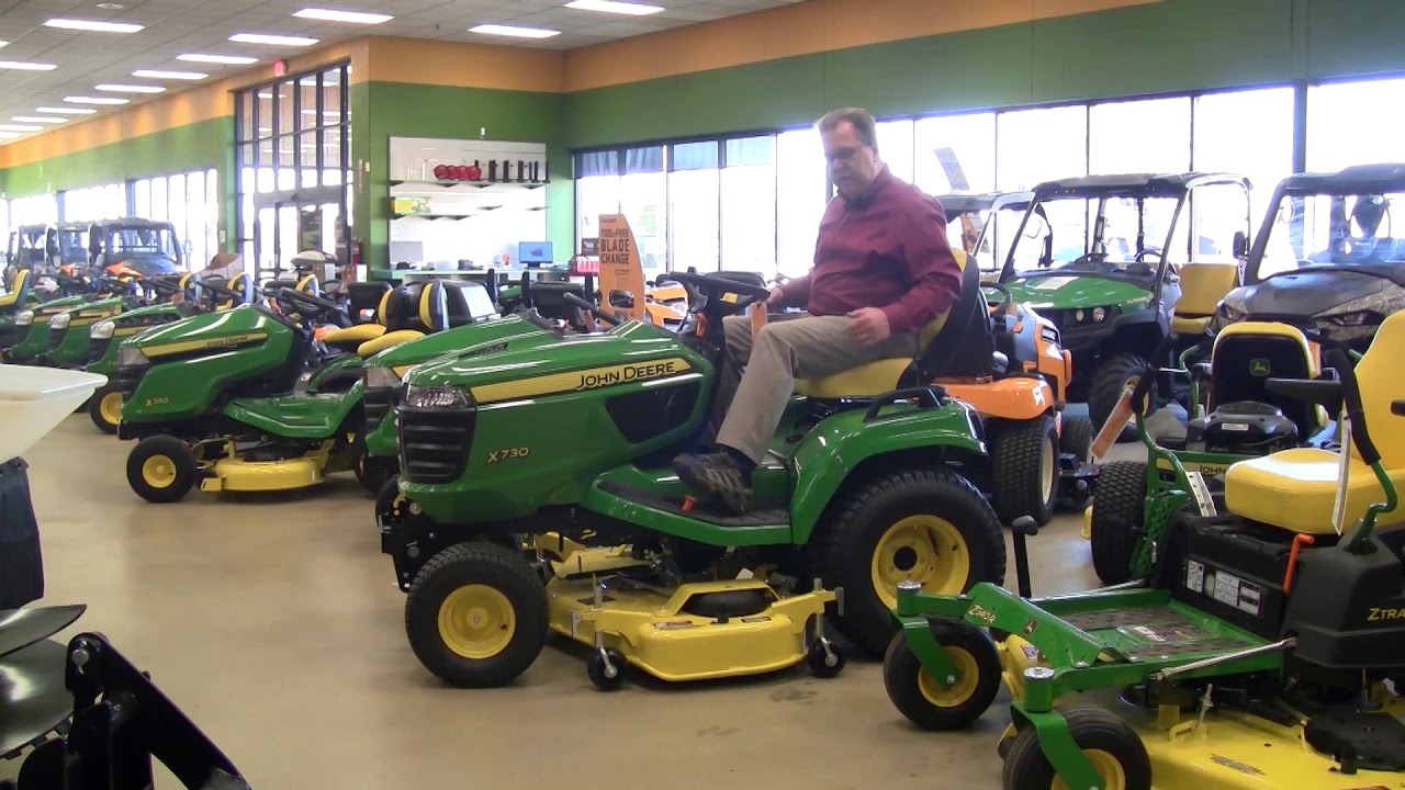Руководство покупателя по садовым и газонным тракторам John Deere серии X700