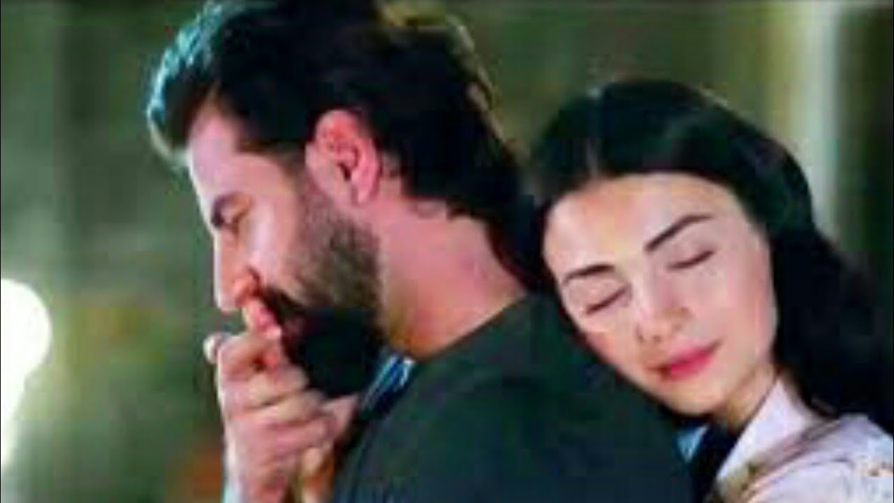 أجمل مقاطع رومانسية بين ريحان وأمير من مسلسل الوعد على أغنية جميلة❤emir ve rehan _yemin