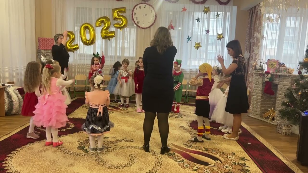 хоровод круг ялинки ми підем