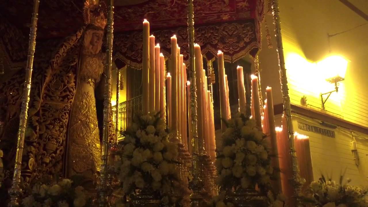 Virgen de Regla (Hermandad de Los Panaderos) por calle Daoiz Sevilla 2016