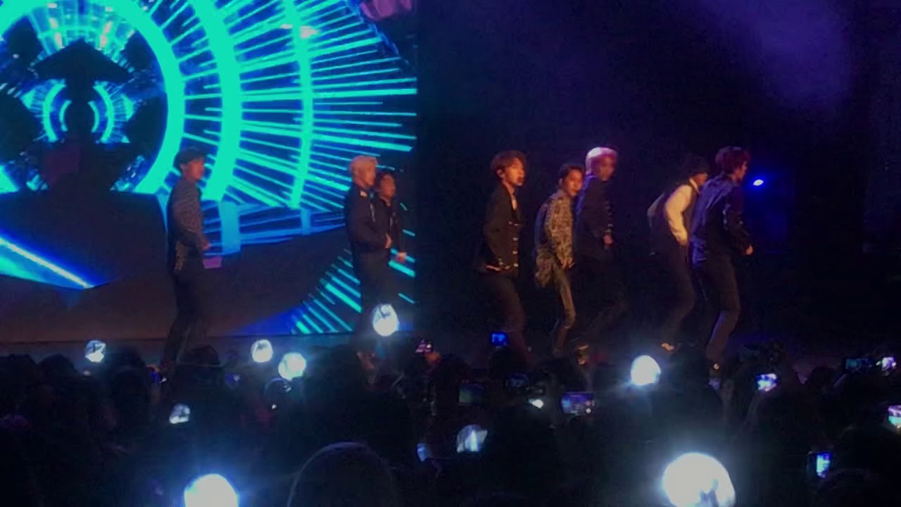 Pentagon 2019 world tour in New York part 1