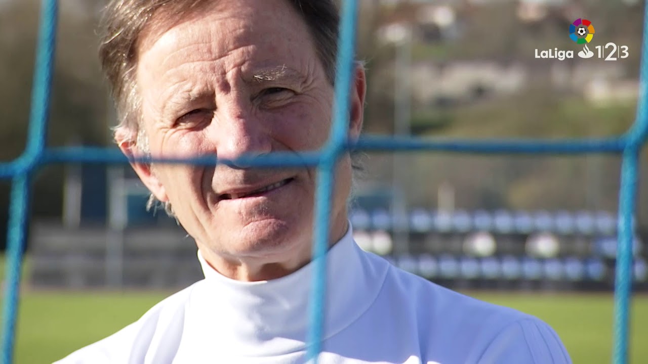 Entrevista a Juan Antonio Anquela, entrenador del Real Oviedo
