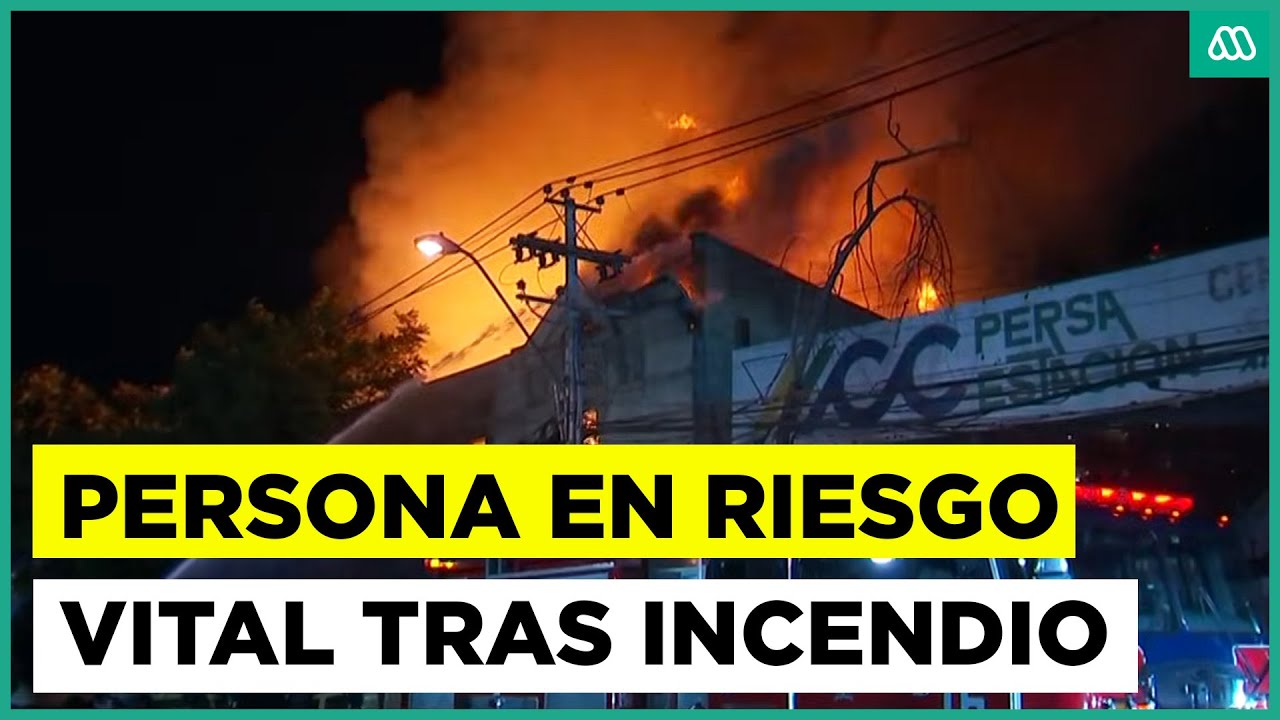 Persona en riesgo vital tras incendio en Estaci&oacute;n Central