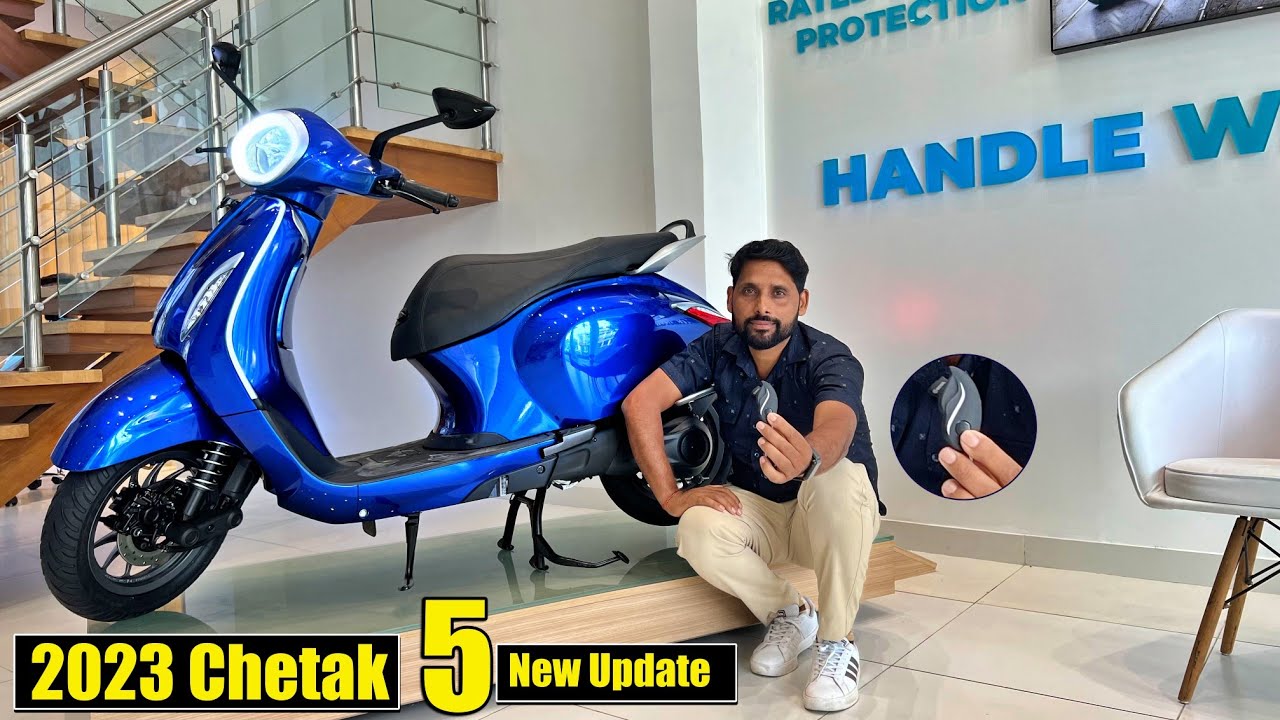 New Bajaj Chetak EV On Road Price 2023 Range Charging Top Speed Full Detail In Hindi