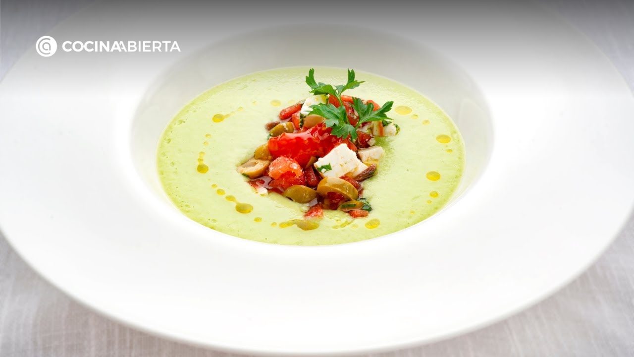 Gazpacho de aguacate y pepino fácil y delicioso por Joseba Arguiñano
