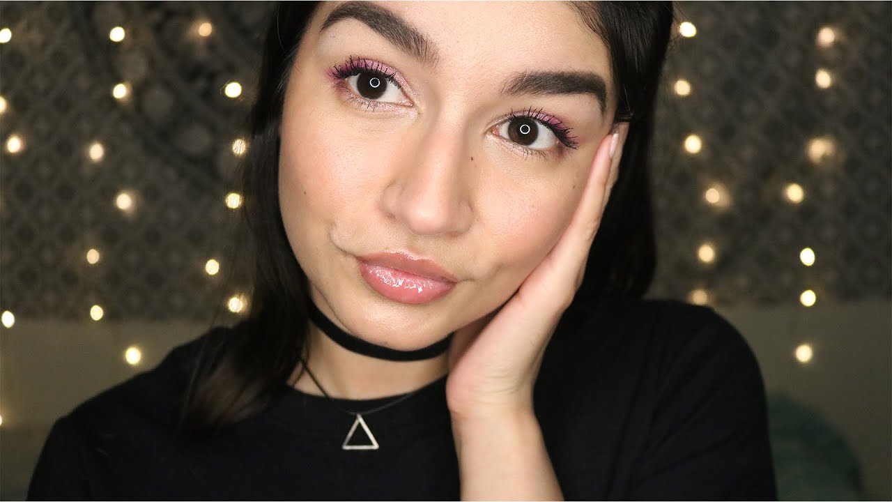 ASMR Reading You To Sleep In Spanish/Leyéndote para dormir (Semi-Inaudible)