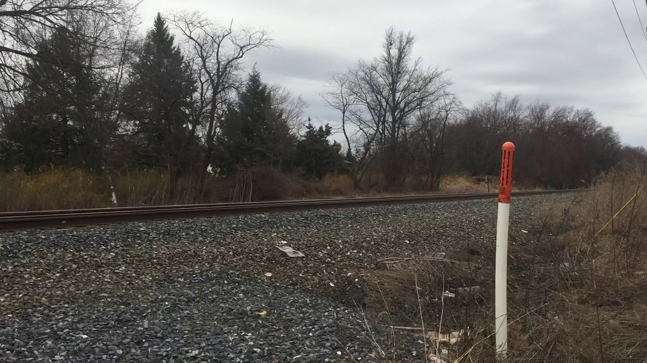 Quick CSX train at Clark New Jersey