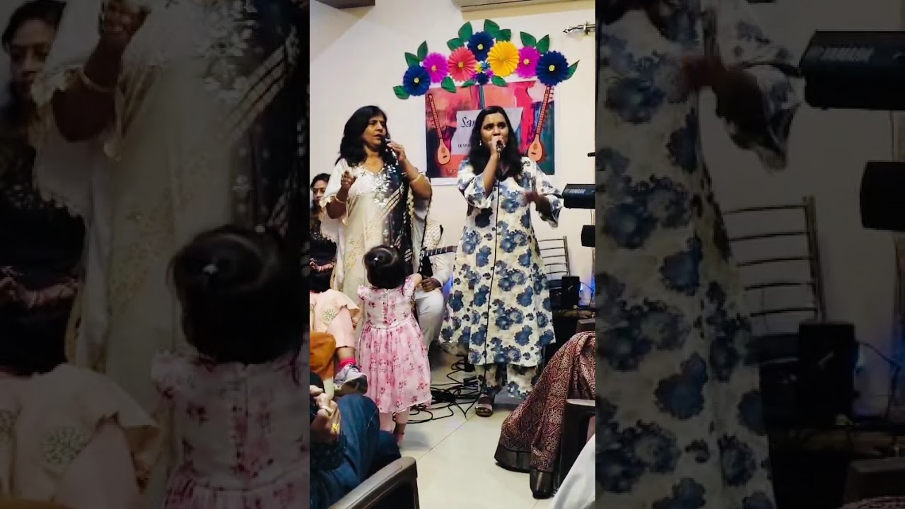 Nigahe milane ko ji chahata hai 
