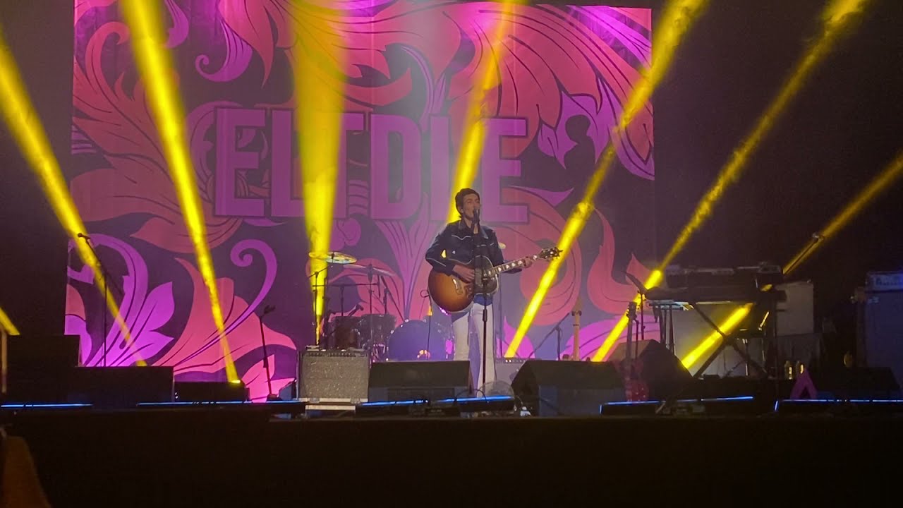 Javier Blake - En Alg&uacute;n Lugar (cover a Duncan Dhu) (Teatro de la Ciudad Esperanza Iris)