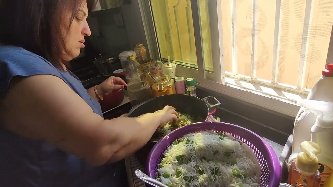 Making Sheveet Polo Mojdeh Ashnaie Part 1