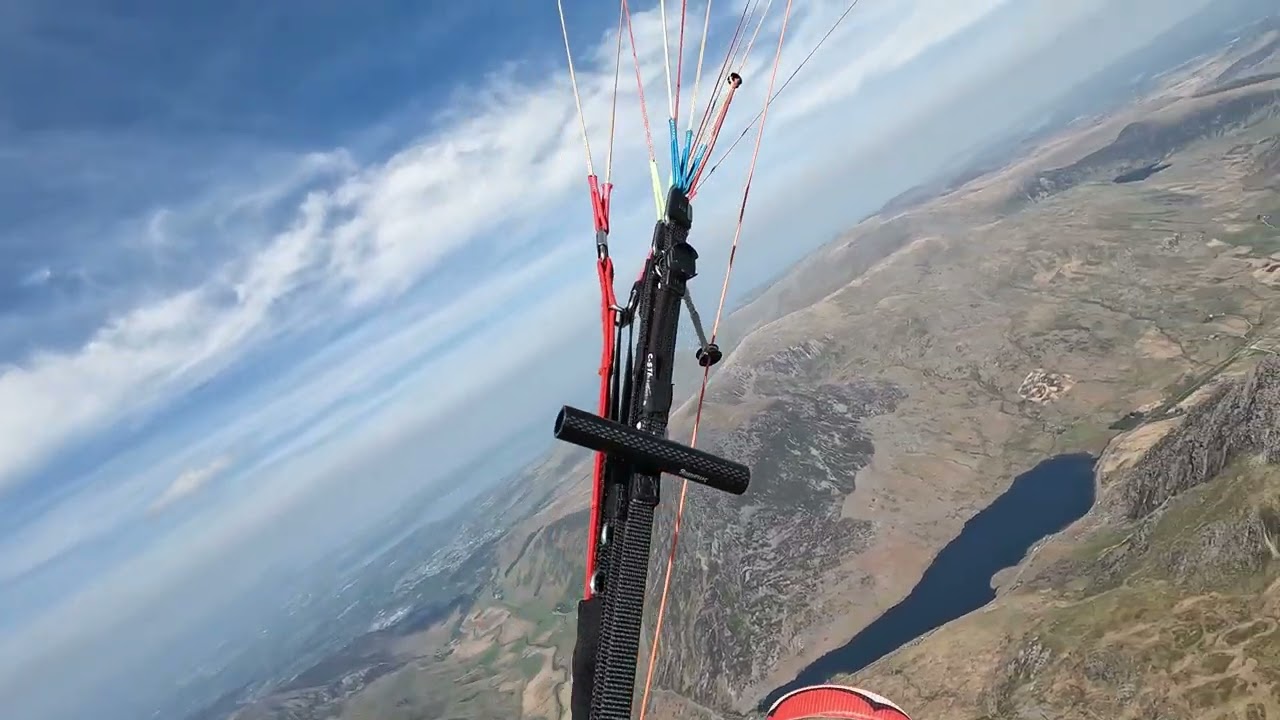 Paragliding Snowdonia, Eryri, Snowdon, Yr Wyddfa, 29th April 2025