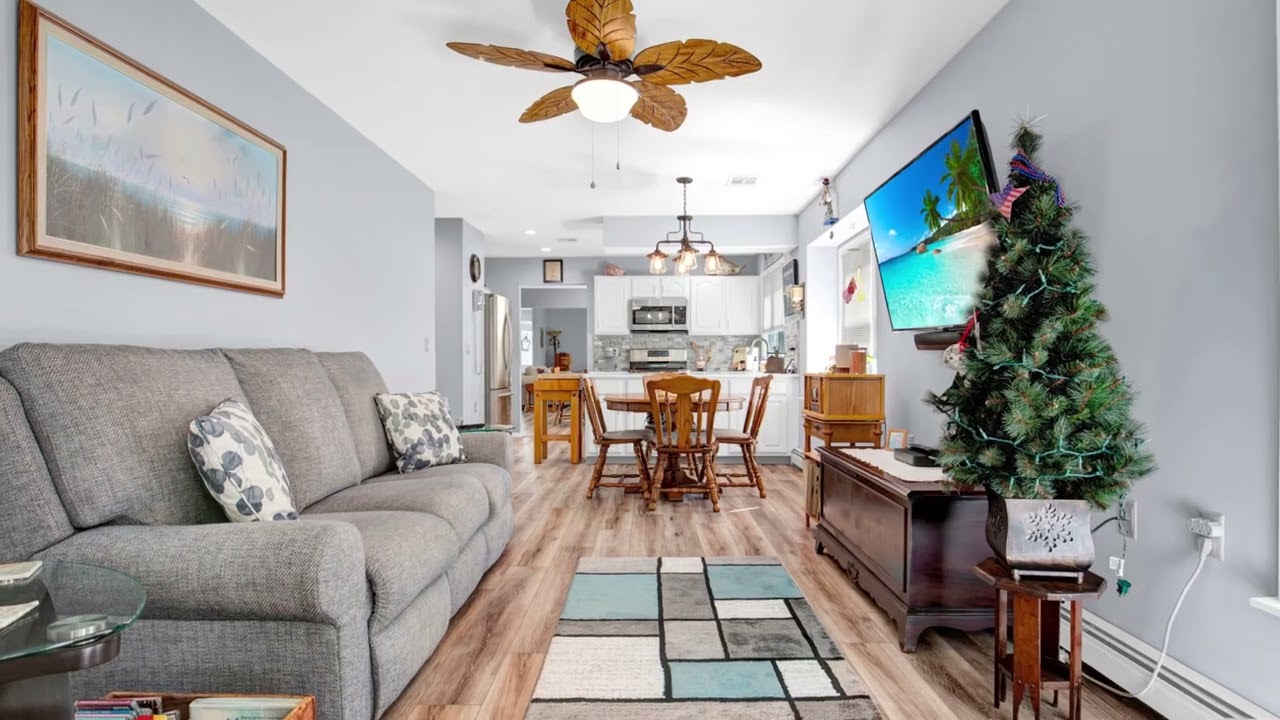 2421 Agincourt Rd  Toms River, NJ Slideshow