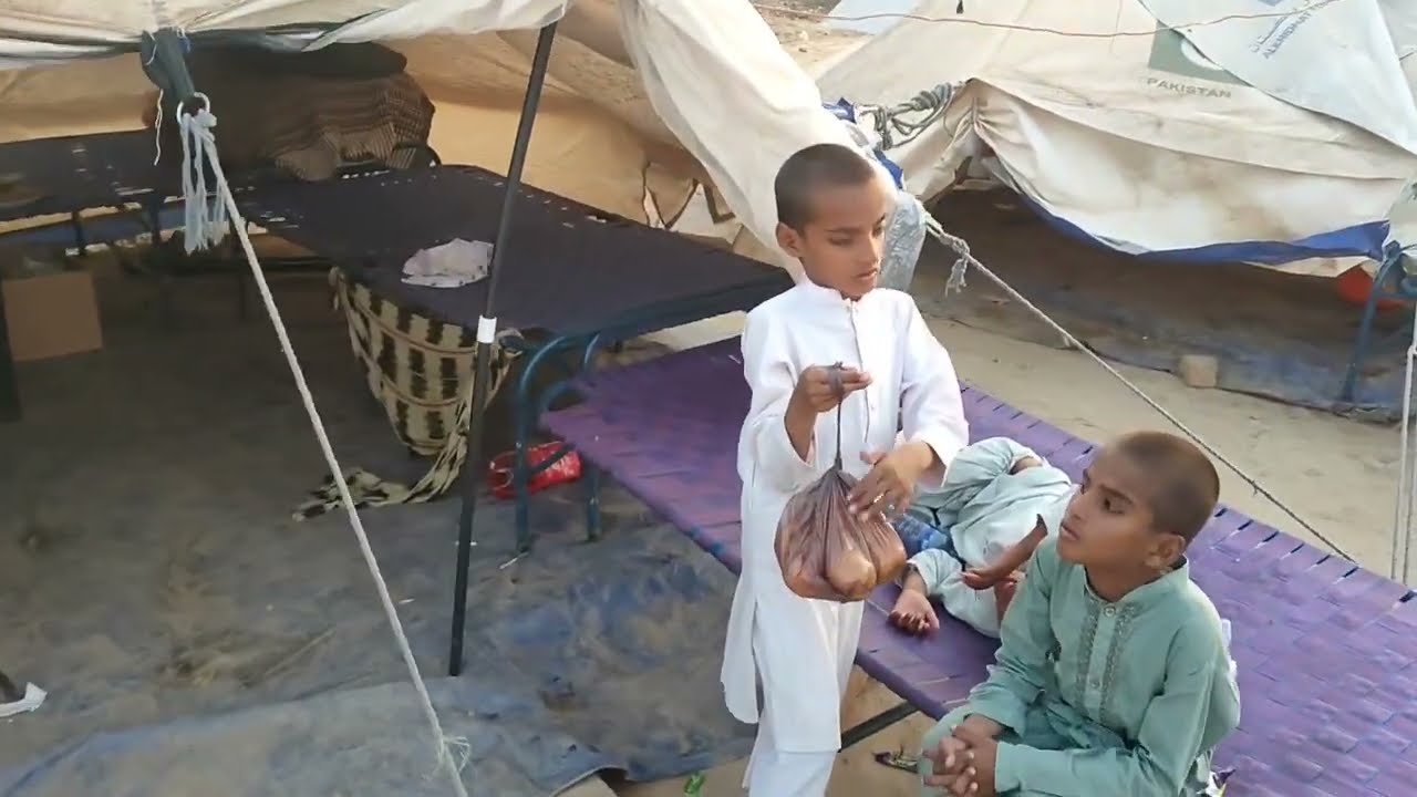 Inside a Flood Relief Camp in Pakistan - The Unseen Struggle