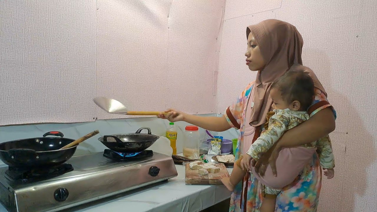 HAMPIR KENA OMEL GARA-GARA MASAKAN BELUM MATENG