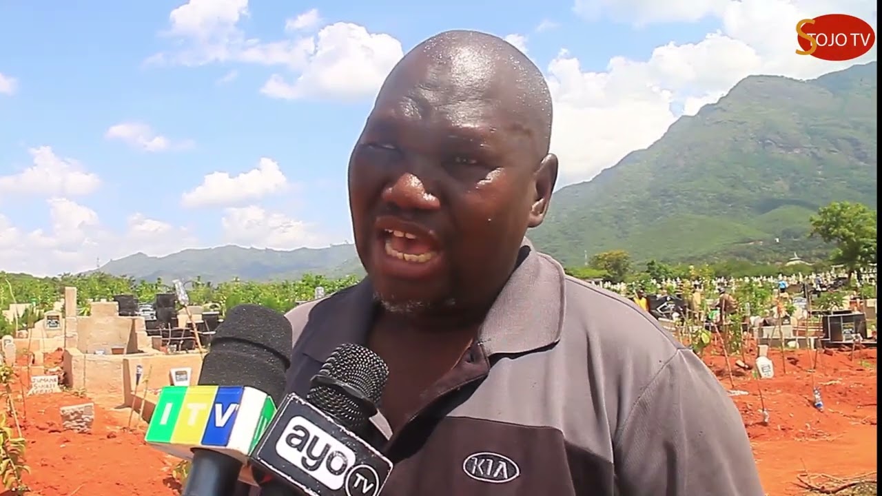MMILIKI WA MABASI YA HOOD AZIKWA MAKABURI YA KOLA MKOANI MOROGORO ABOOD ASEMA ALIKUWA MWALIMU WAKE