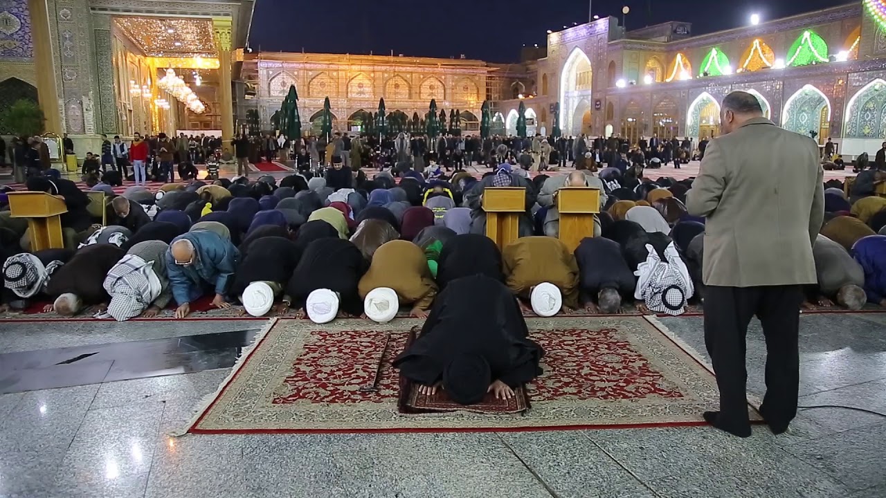 3 1 2018  صلاة المرجع الصدر في العتبة الكاظمية المقدسة