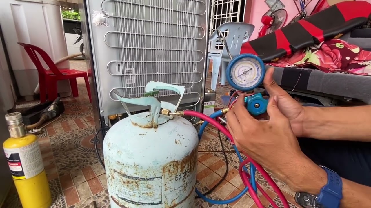 Cara masukkan gas r134a pada unit peti ais