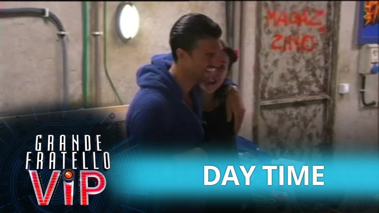 Grande Fratello Vip - Asia Mosetti ci prova con Andrea Damante