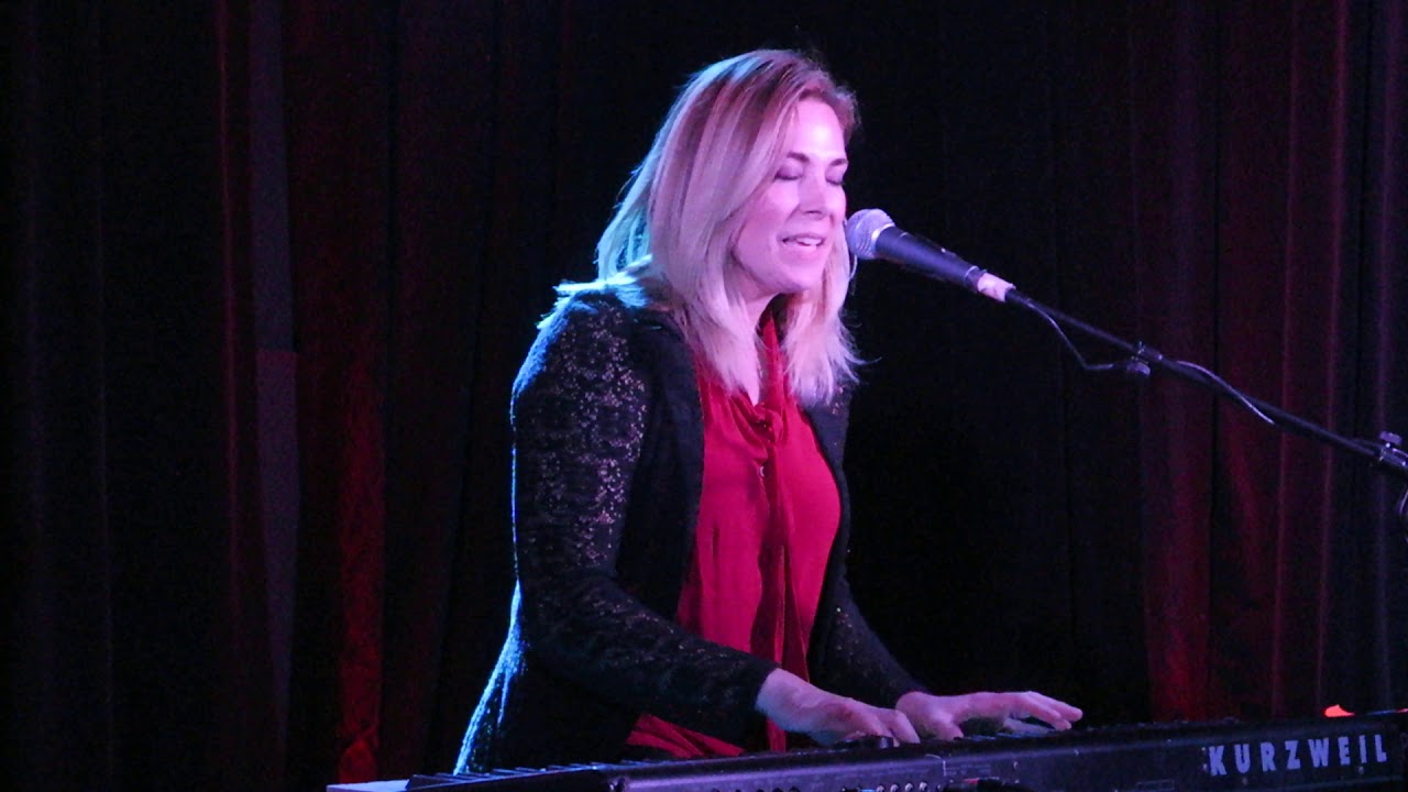 Alice Peacock Live New Song from New Album Minnesota 