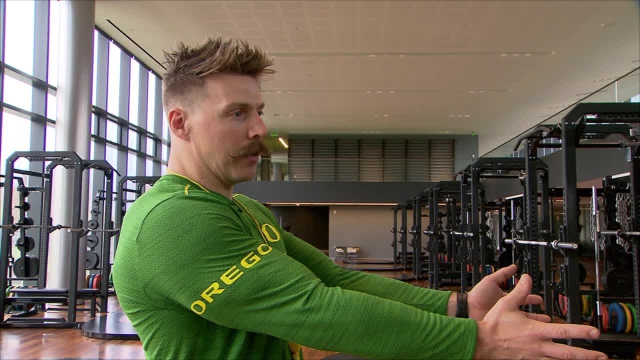 Behind-the-scenes with UO strength coach Aaron Feld (PT2)