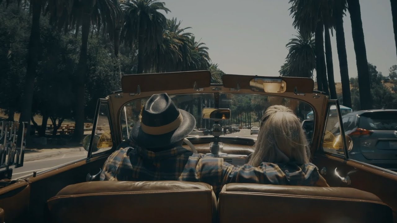 Durand Jones & The Indications - Cruisin' to the Parque (feat. Y La Bamba) (Official Lyric Video)