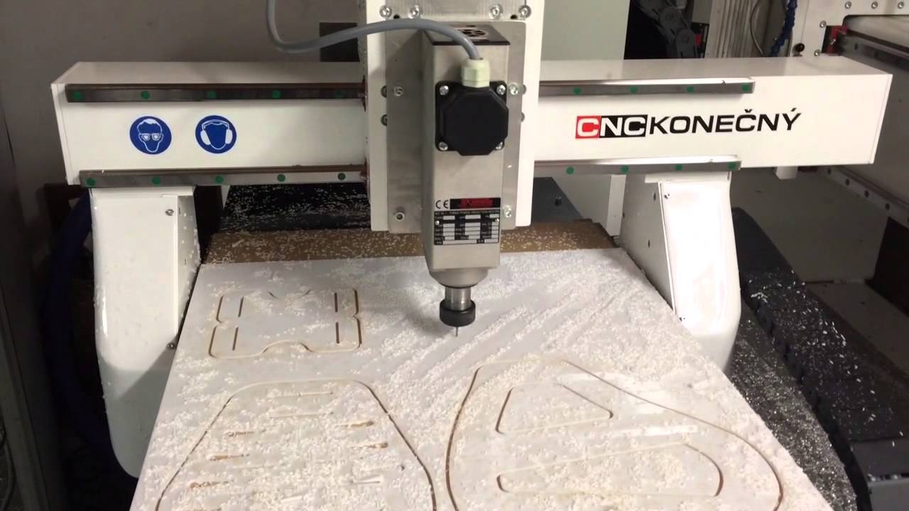 CNC frézování plastu / CNC plastic milling