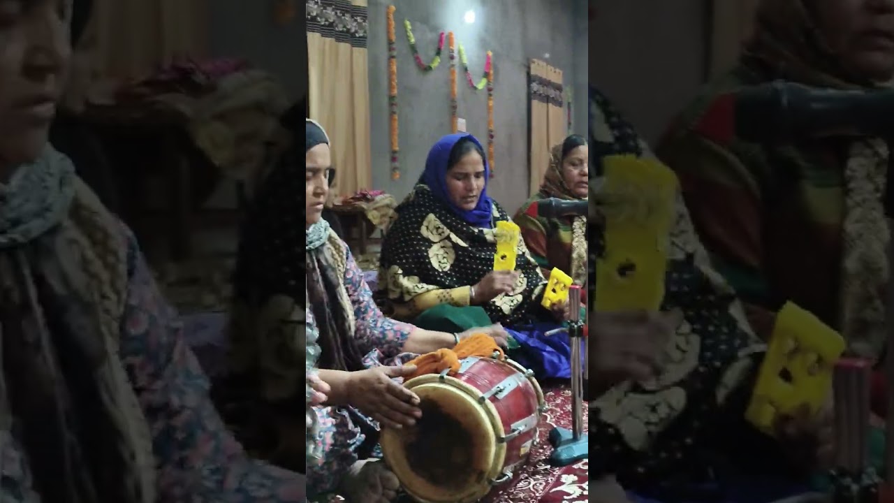 Dhn dhn Mata Gujri Ji. Dhn dh n chhote Sahibzade.Dadi de potrio piario, kite dol na jayio.Sube ton--