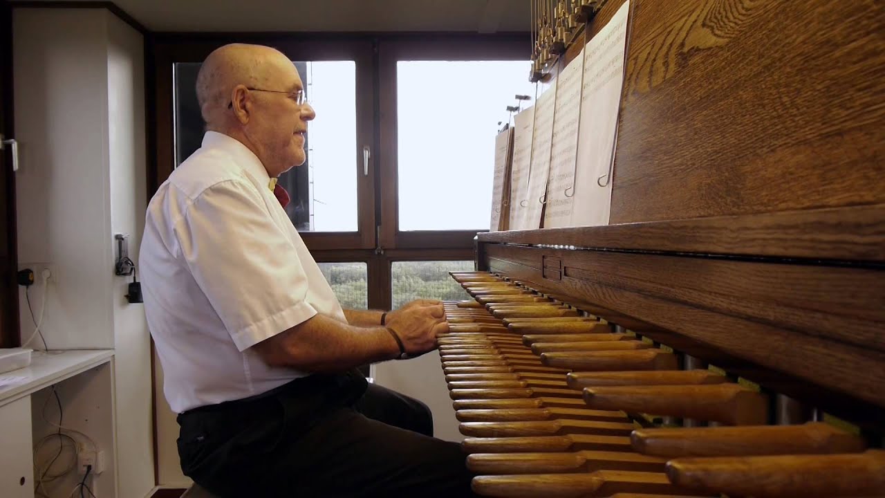 Live carillon concert By Jeffrey Bossin At Berlin Tiergarten 17 08 2014