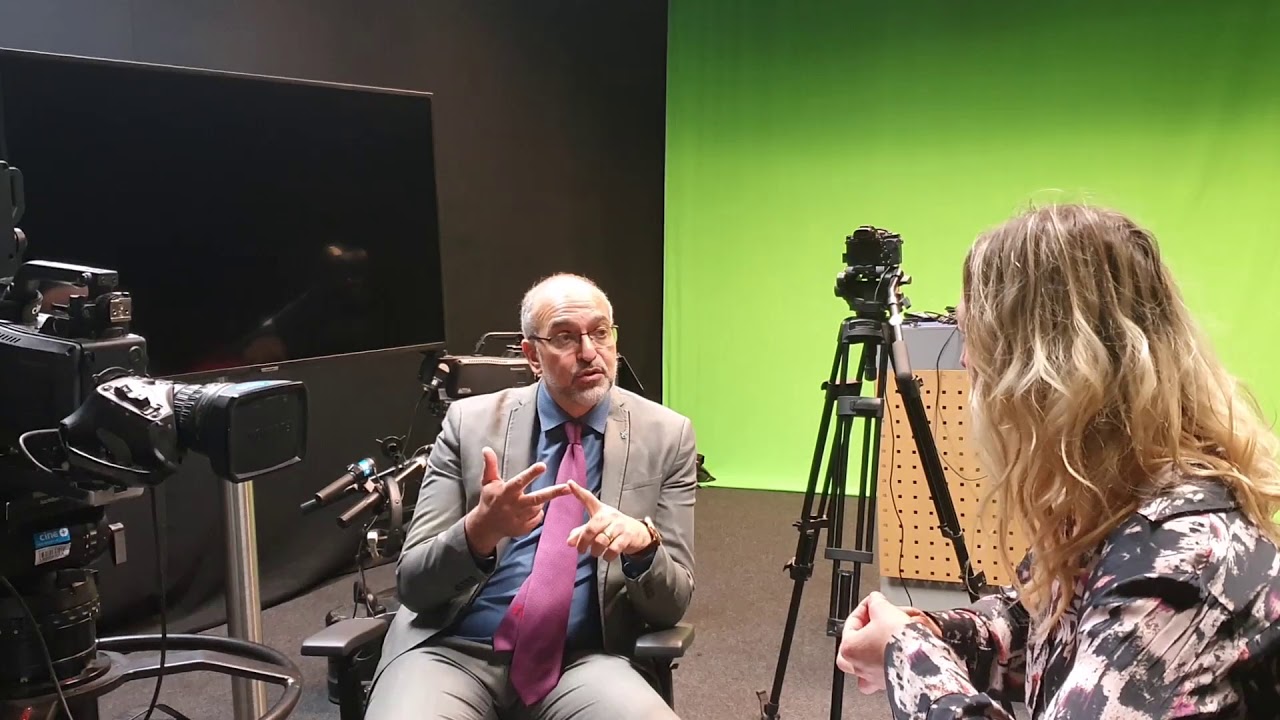 Endometriumkarzinom: Fragerunde mit Prof. Jalid Sehouli: STUDIENTAG 2021