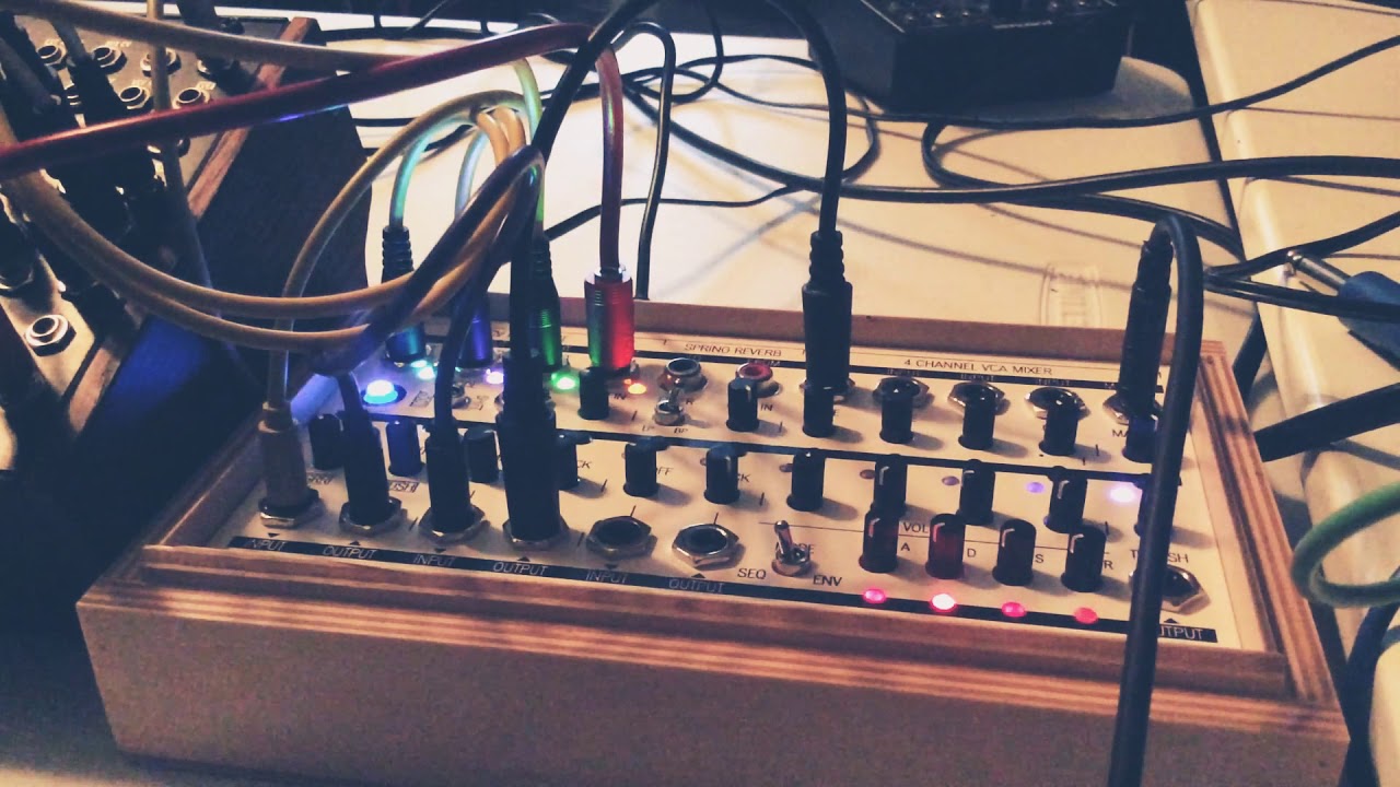 KOMA Elektronik Field Kit FX + Moog Mother-32