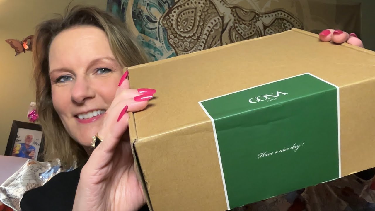 A Gona Gift For You & Your Mom + An OLD-SKOOL TEMU HAUL: Clothes, Hair Styling & More! | May 6, 2025