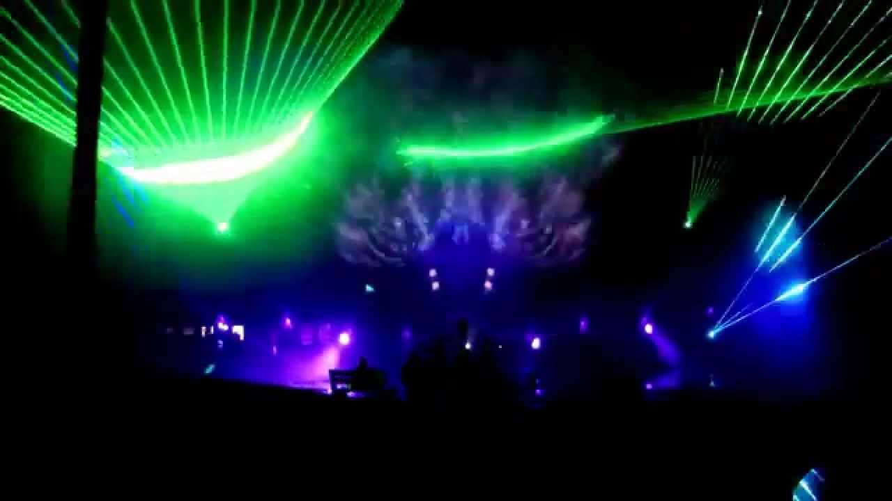 Noise Poison Festial 2015 - 3D Hologram Visuals