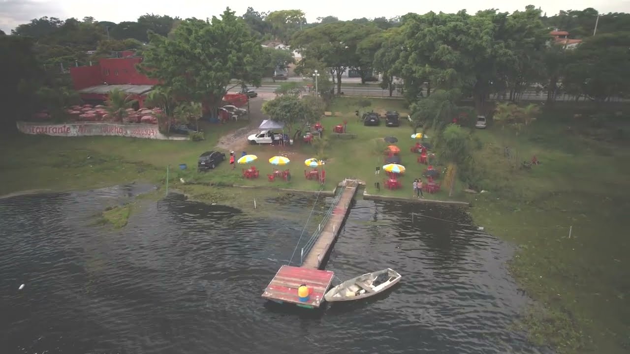 Drone sobrevoa a Represa do Guarapiranga na Zona Sul de São Paulo SP