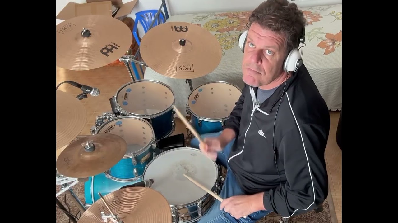 Una Paloma Blanca - George Baker Selection 🥁drum cover by Lampu