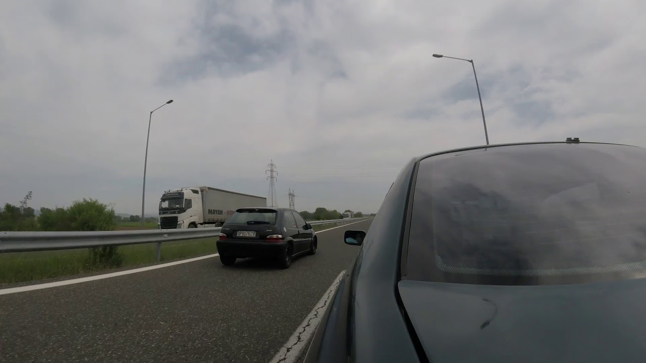 Saxo VTS vs BMW E36 325i