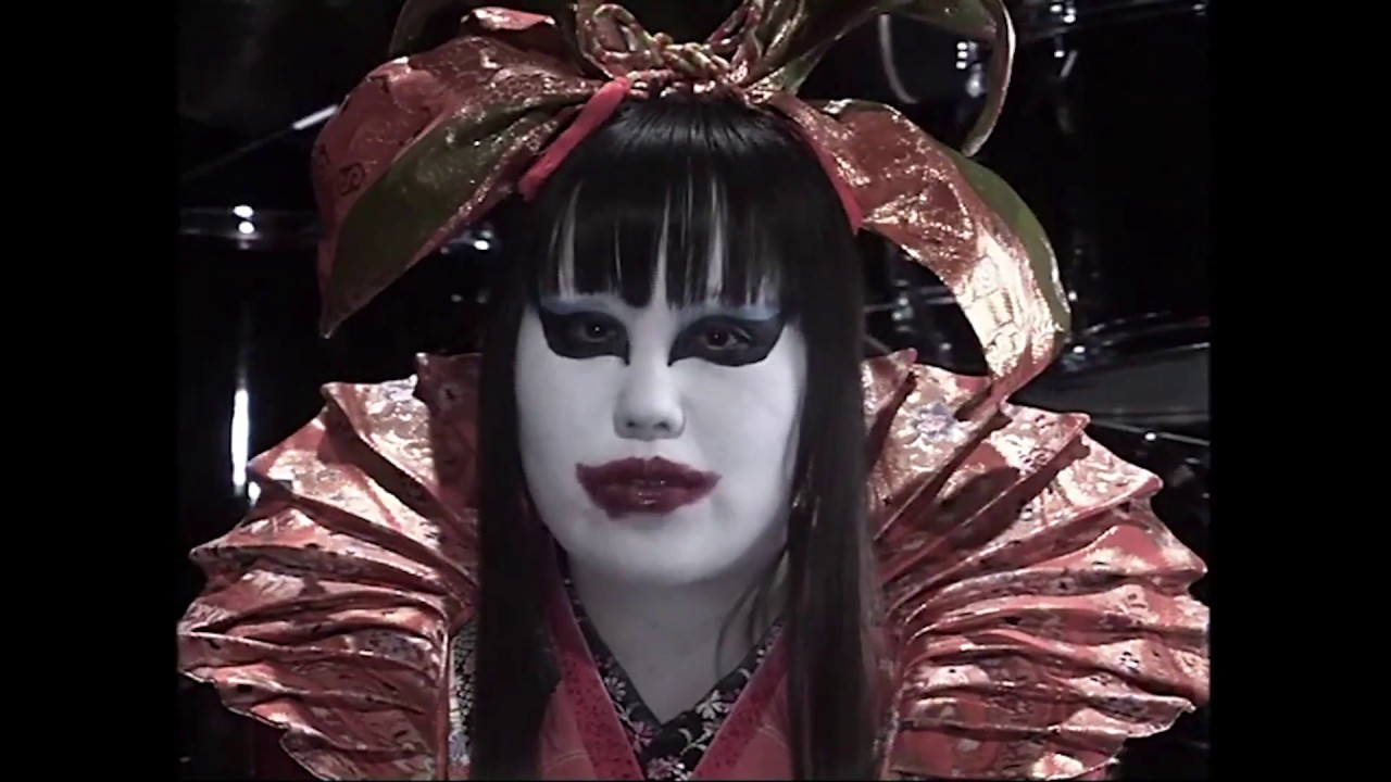 犬神サーカス団『最初の扉』(MV)